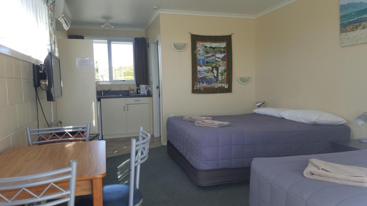 Motor Motel 3*